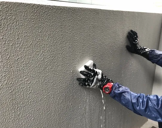 外壁洗浄の様子